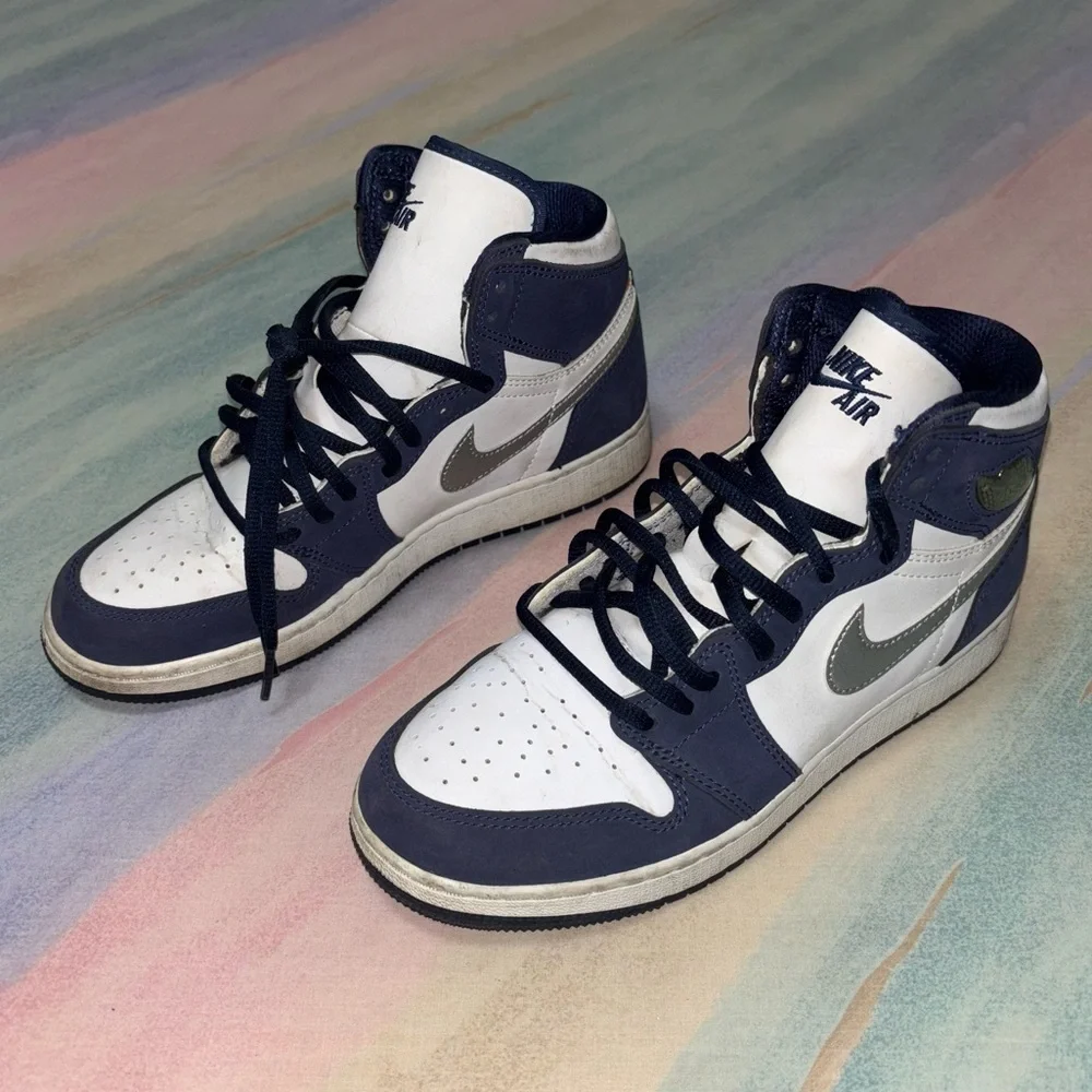 Air Jordan 1 Retro High size 6Y